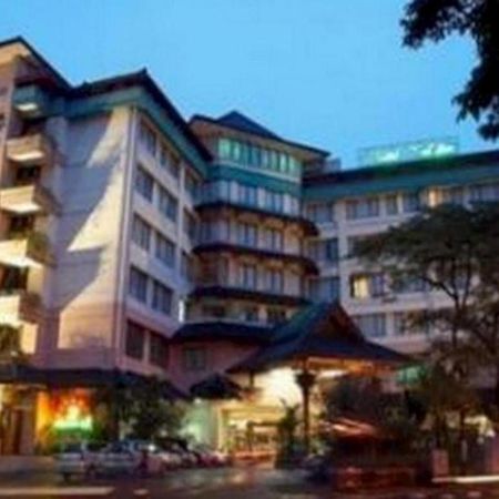 Kedaton Hotel Bandung Eksteriør bilde