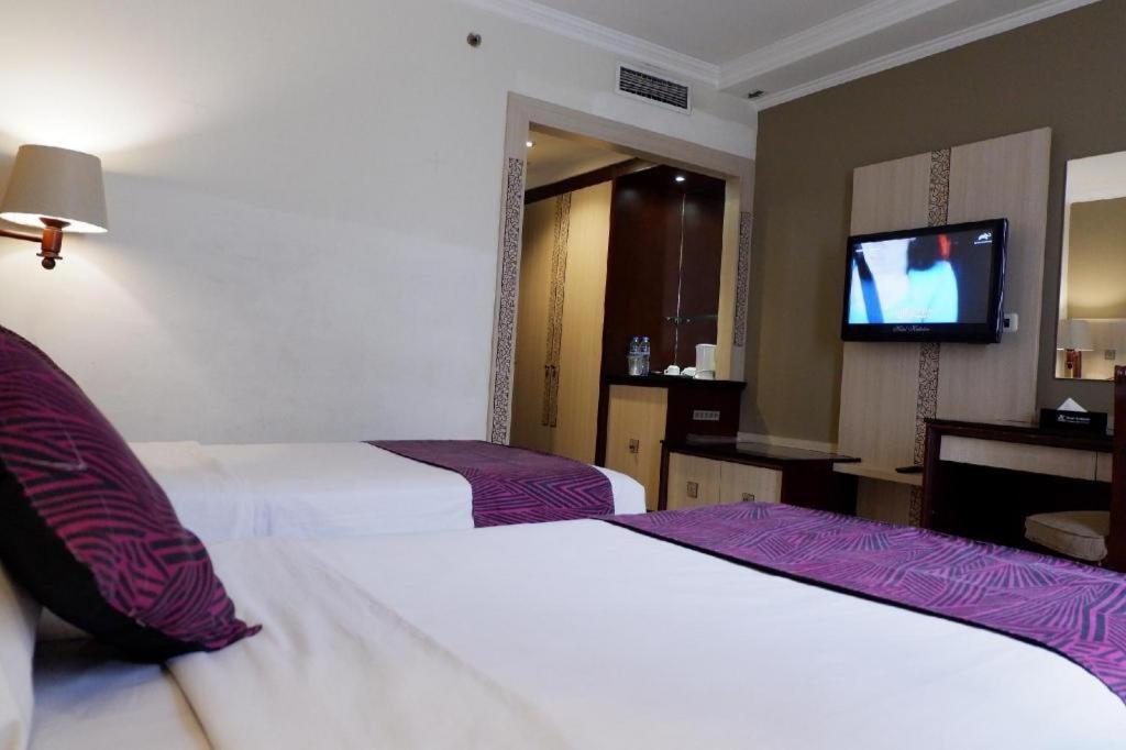 Kedaton Hotel Bandung Eksteriør bilde