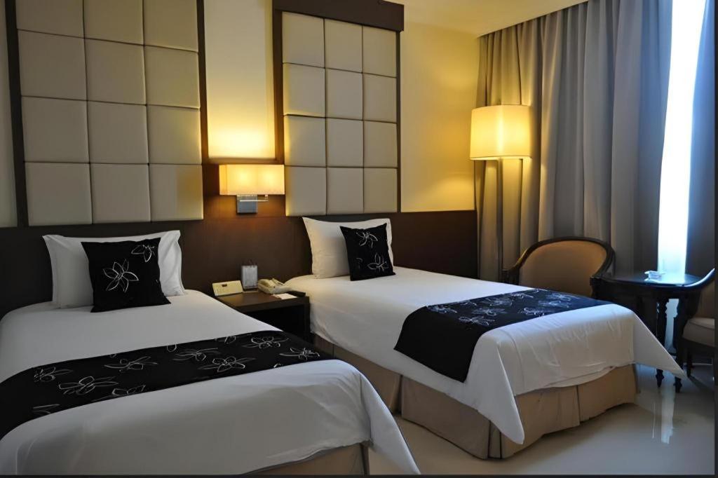 Kedaton Hotel Bandung Eksteriør bilde