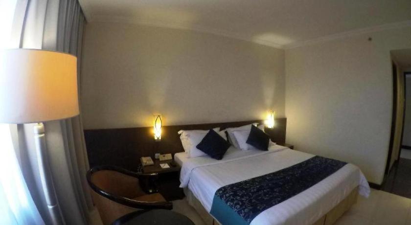 Kedaton Hotel Bandung Eksteriør bilde