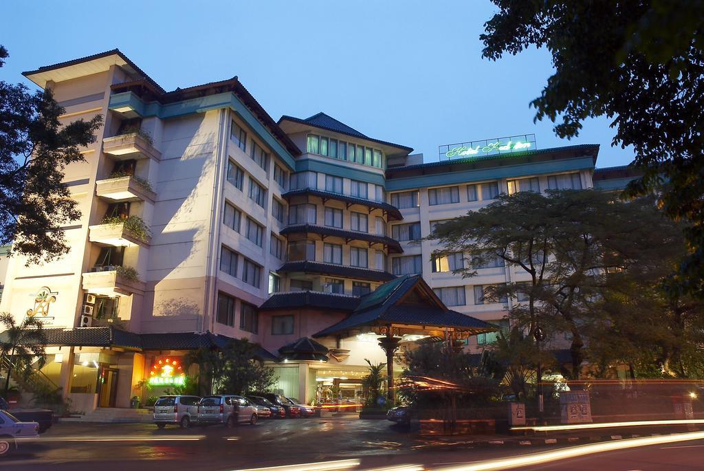 Kedaton Hotel Bandung Eksteriør bilde